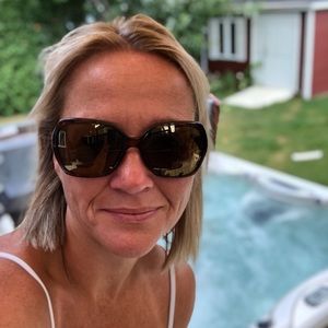 Meet your Posher, Melanie